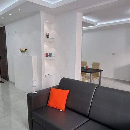 Seaview 2 Double Bedroom Modern Apartment San Pawl il-Baħar Extérieur photo